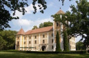 Foto von Schloss Hedervary in Hedervar / Ungarn