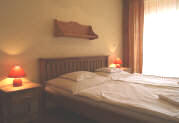 Zimmer von Nimród Hotel in Mosonmagyarovar / Ungarn