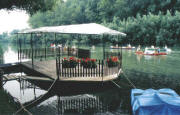 Boot der  Party Csarda - Freizeitpark in Halaszi / Ungarn